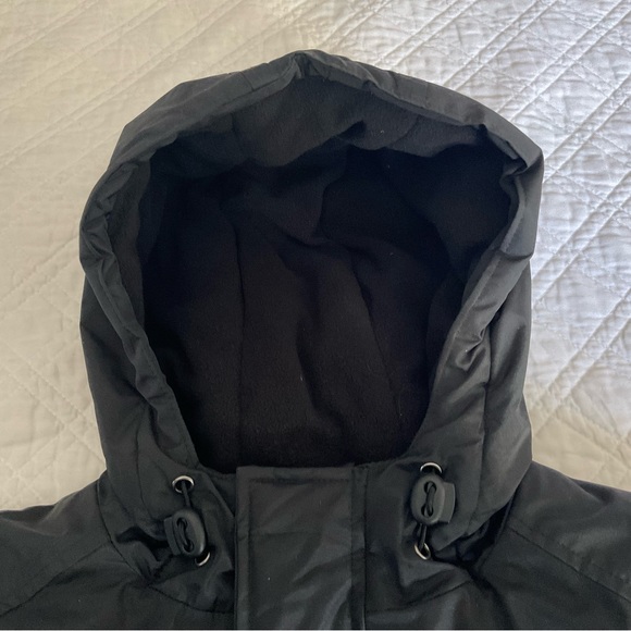 Boys black medium admiral winter coat. - Picture 9 of 9